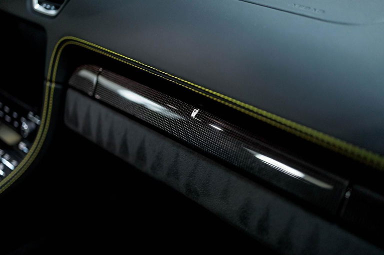 Porsche 718 Cayman GT4