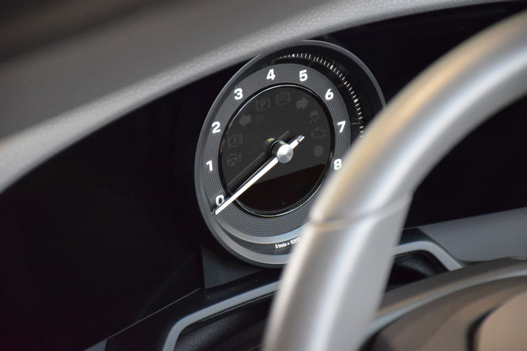 Porsche 992 Carrera 4