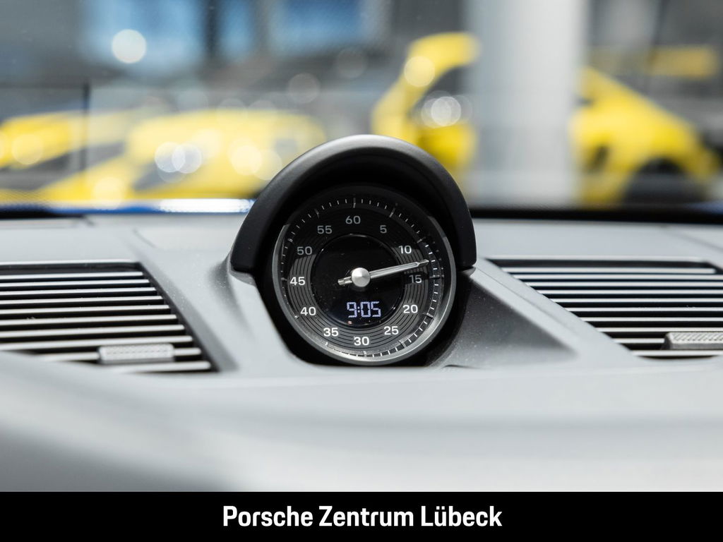Porsche 992.2 Carrera