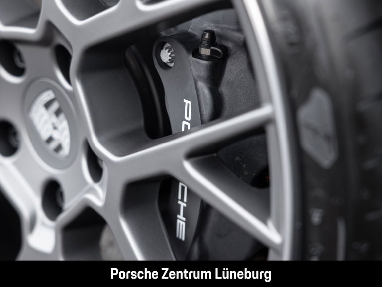 Porsche 992.2 Carrera