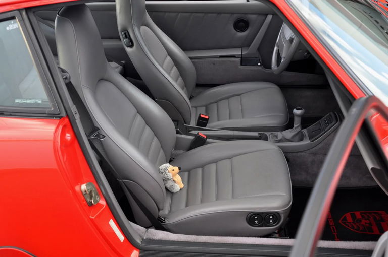 Porsche 964 Carrera 2