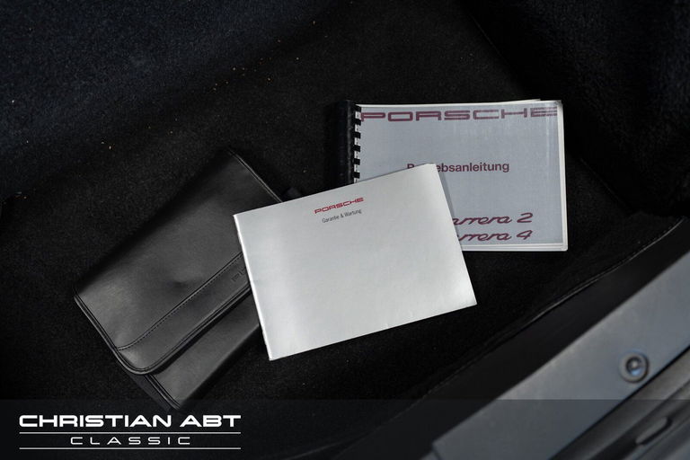 Porsche 964 Carrera 2 Speedster