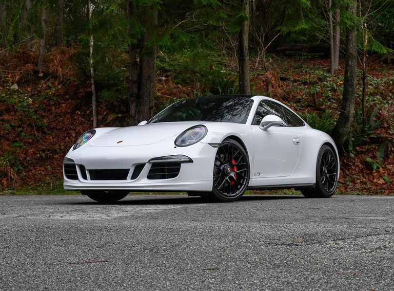 Porsche 991 Carrera 4 GTS