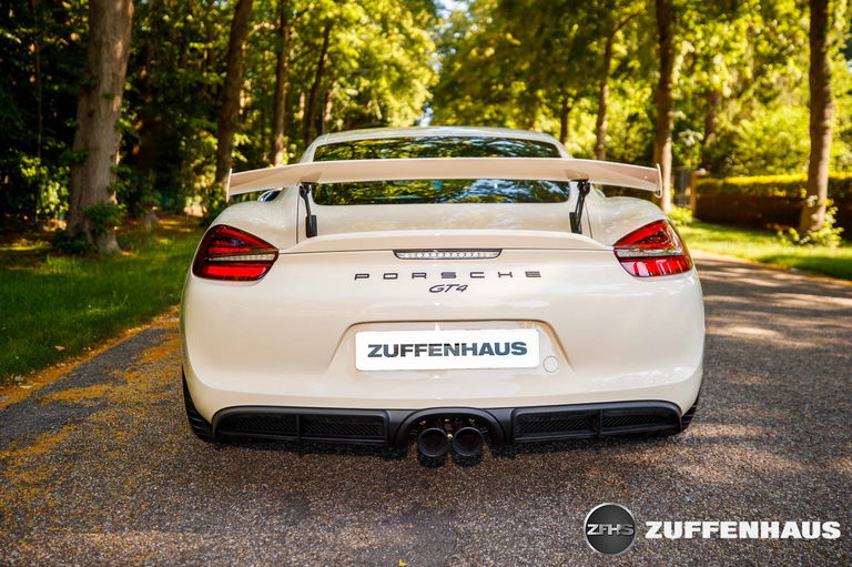 Porsche 981 Cayman GT4