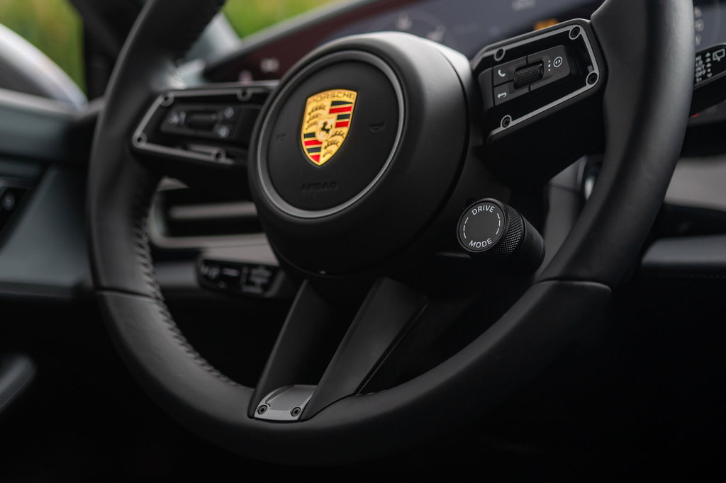 Porsche Taycan 4S Cross Turismo