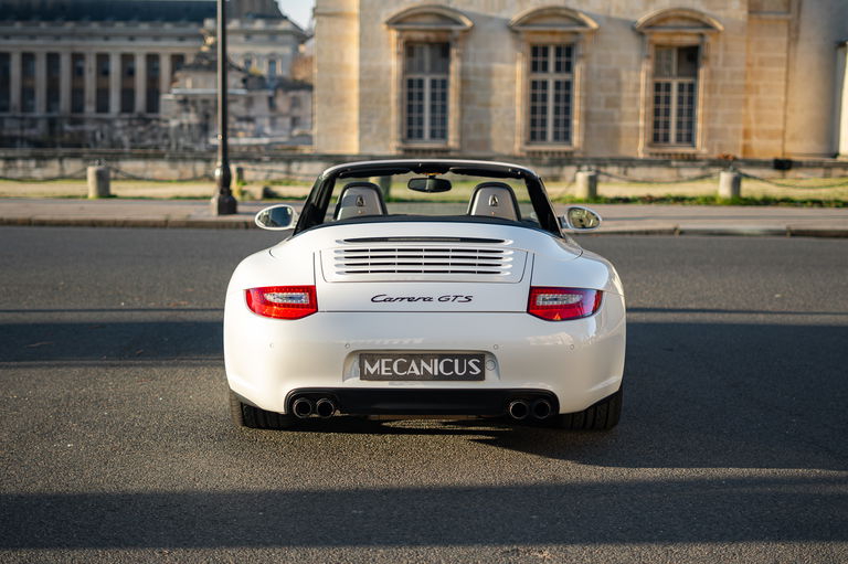 Porsche 997.2 Carrera GTS