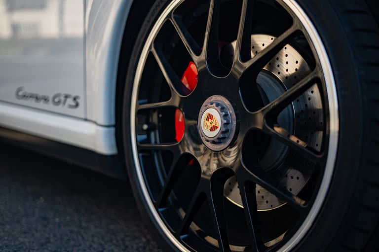 Porsche 997.2 Carrera GTS