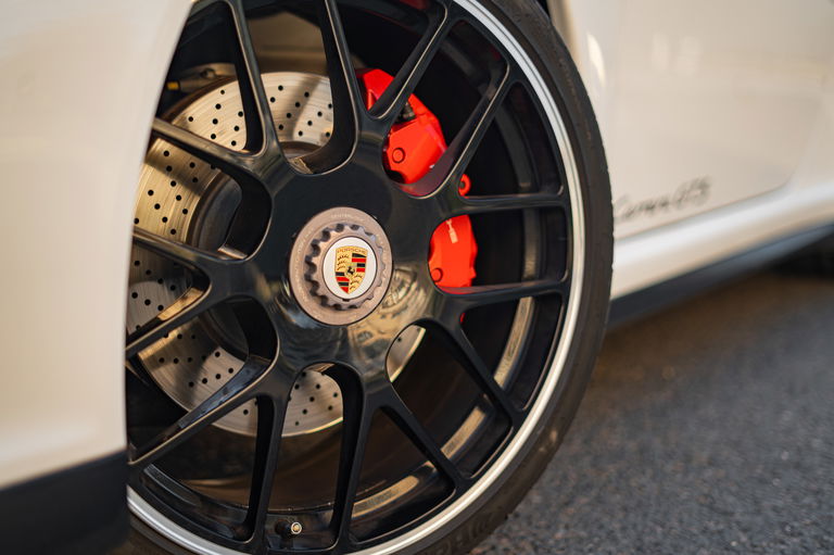 Porsche 997.2 Carrera GTS