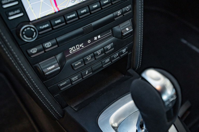 Porsche 997.2 Carrera GTS