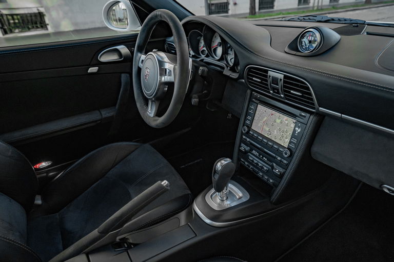 Porsche 997.2 Carrera GTS