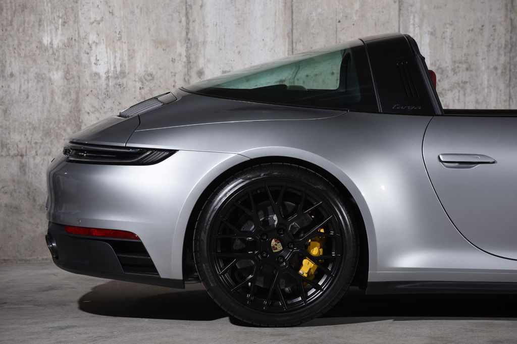 Porsche 992 Targa 4 GTS