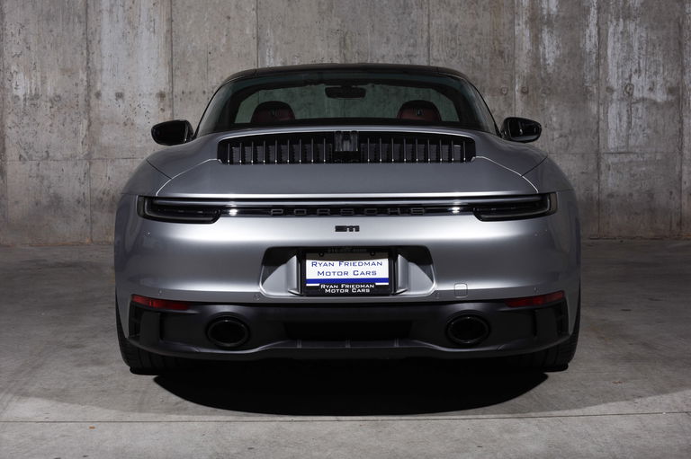 Porsche 992 Targa 4 GTS