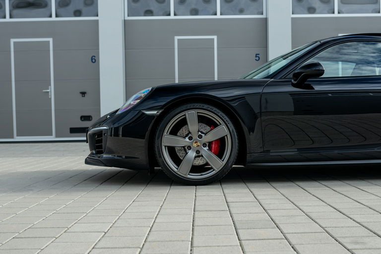 Porsche 991.2 Carrera 4S