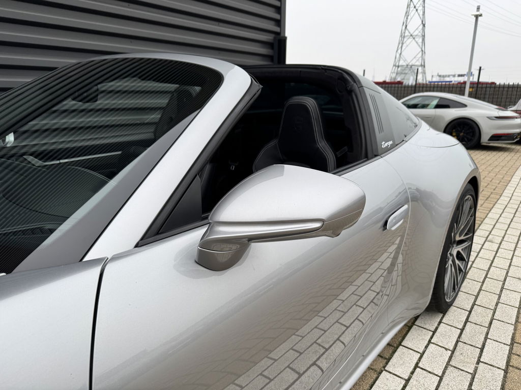 Porsche 992 Targa 4S