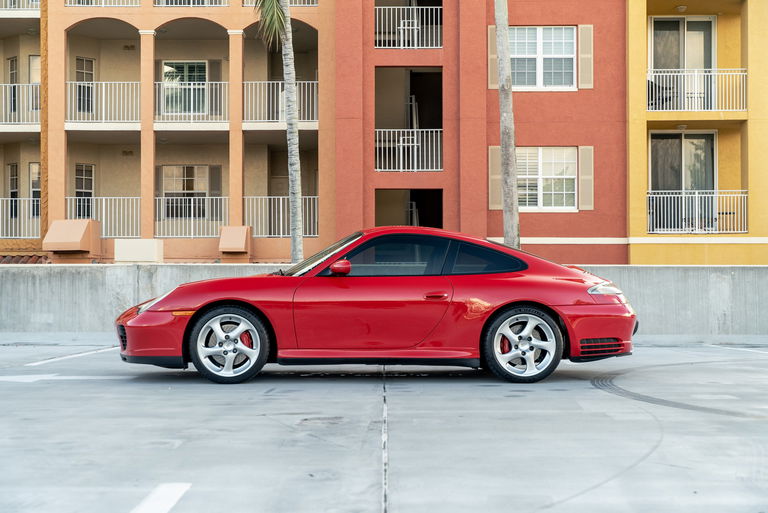 Porsche 996 Carrera 4S