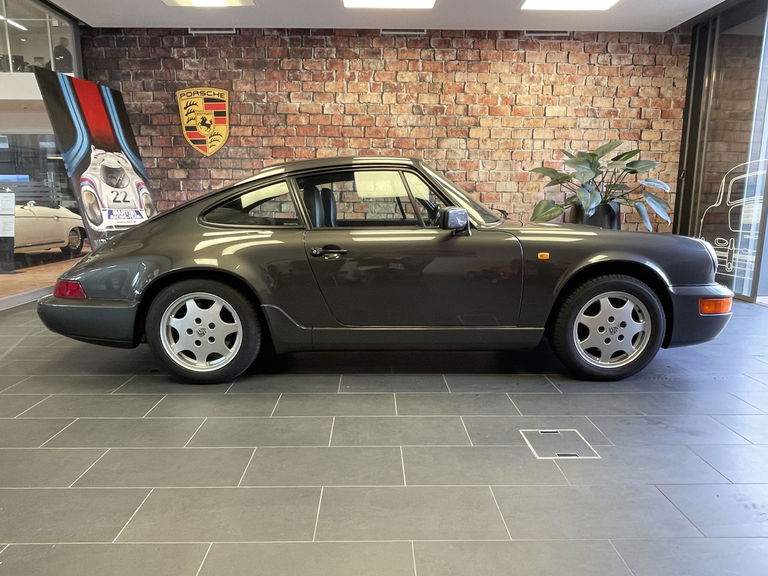 Porsche 964 Carrera 4
