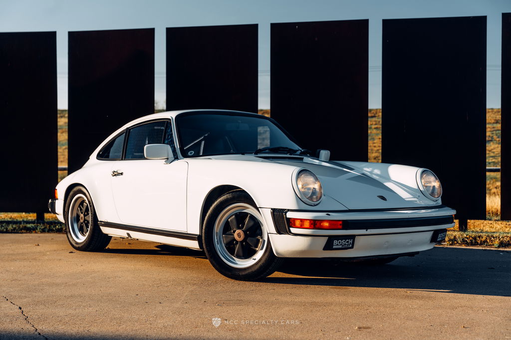 Porsche 911 Carrera 3.2