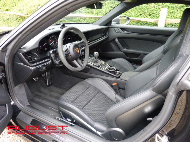 Porsche 992 Carrera T