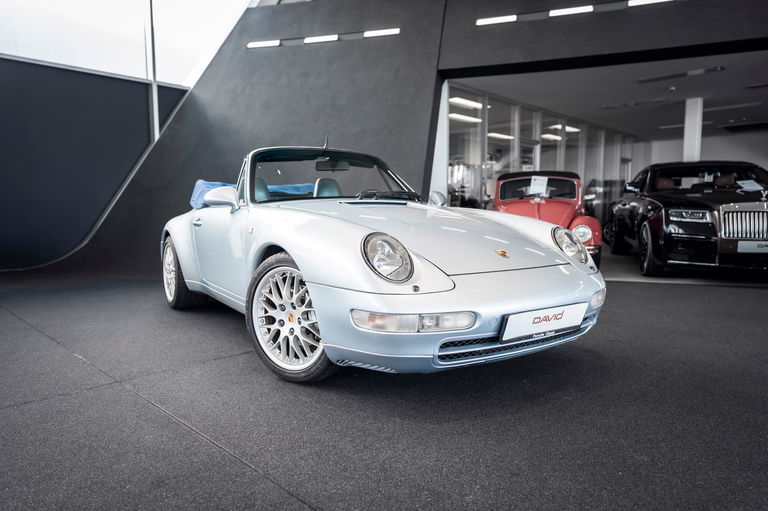 Porsche 993 Carrera 4