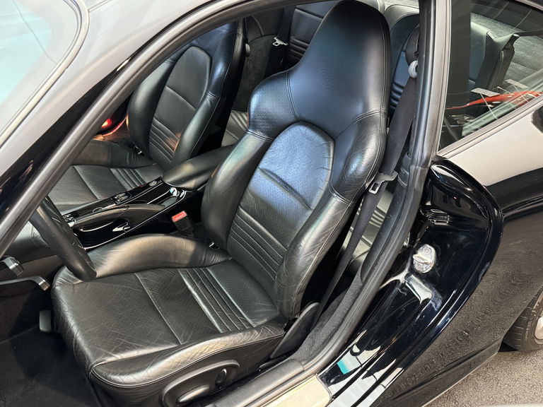 Porsche 996 Carrera 4S