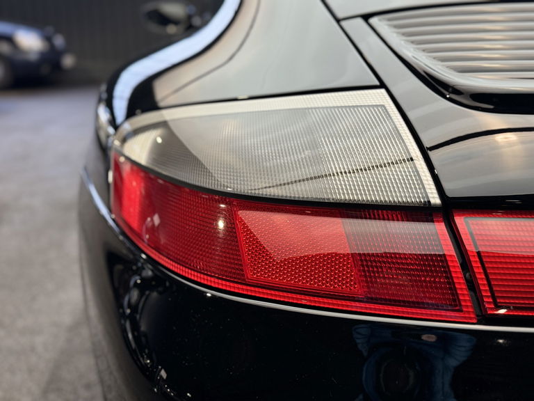 Porsche 996 Carrera 4S