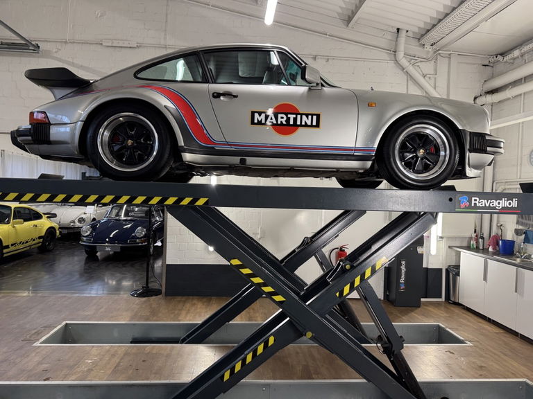 Porsche 911 Turbo 3.3