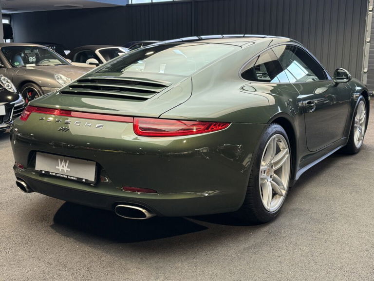 Porsche 991 Carrera 4