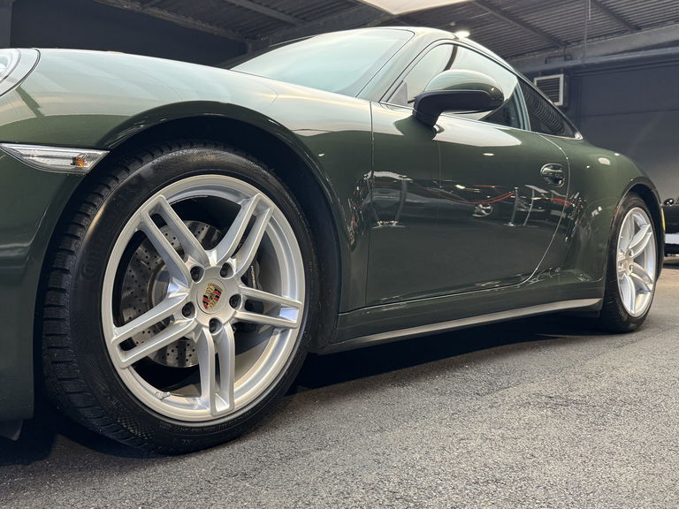Porsche 991 Carrera 4