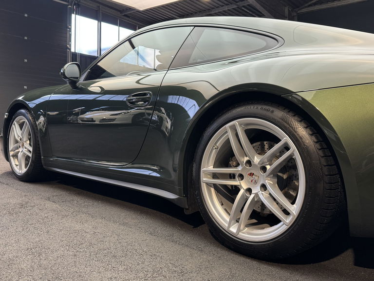 Porsche 991 Carrera 4