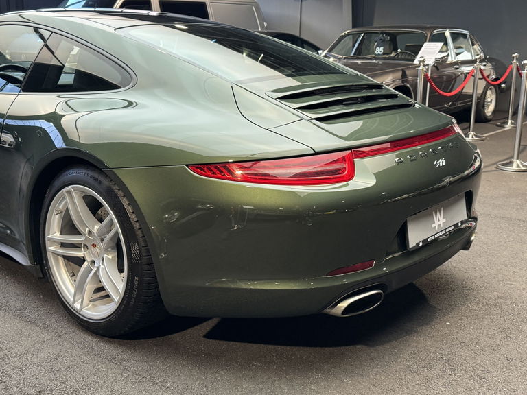 Porsche 991 Carrera 4