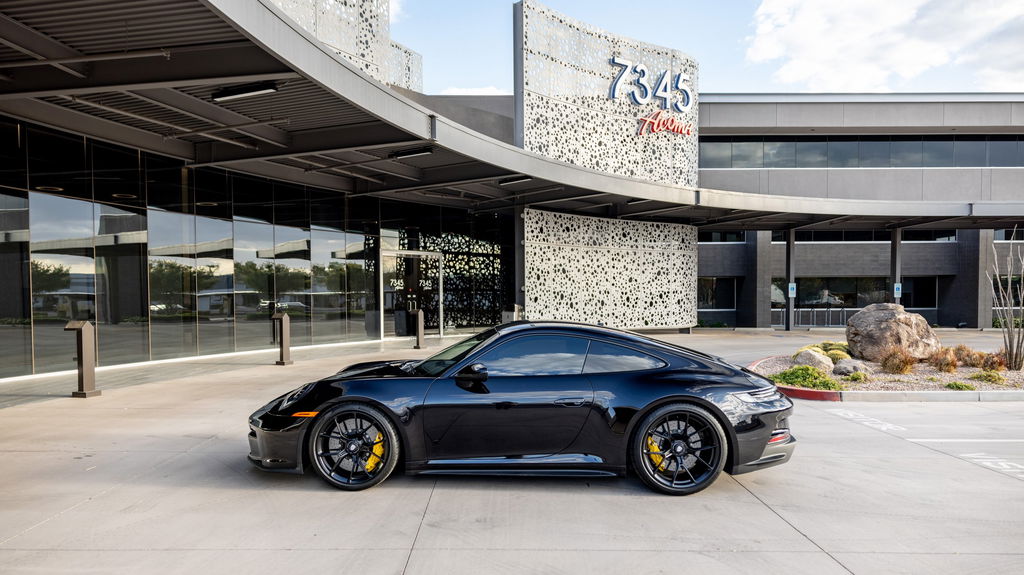Porsche 992 GT3 Touring