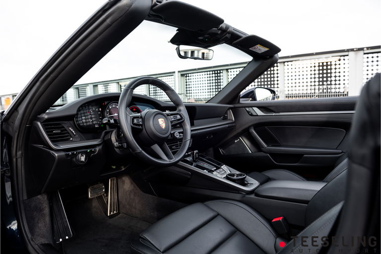 Porsche 992 Carrera 4S