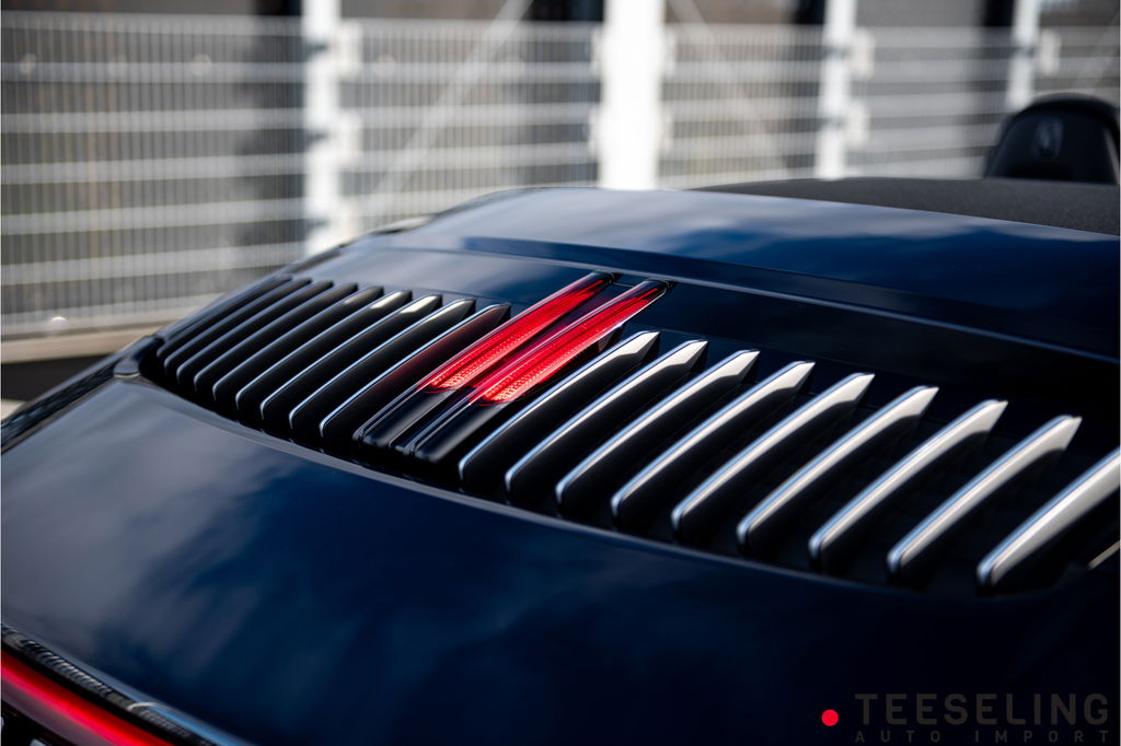 Porsche 992 Carrera 4S