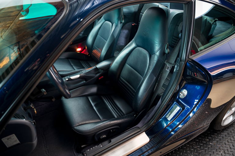 Porsche 996 Carrera 4S