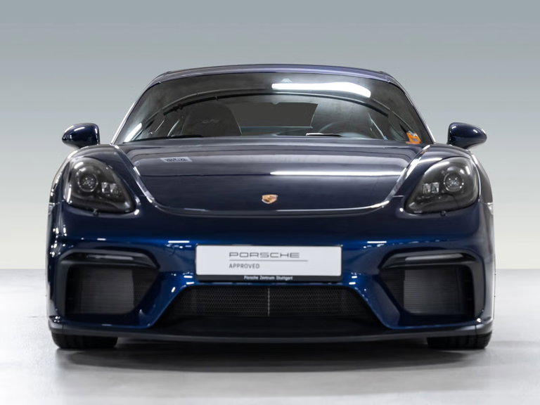 Porsche 718 Cayman GT4