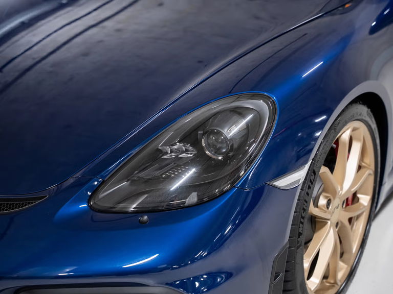 Porsche 718 Cayman GT4