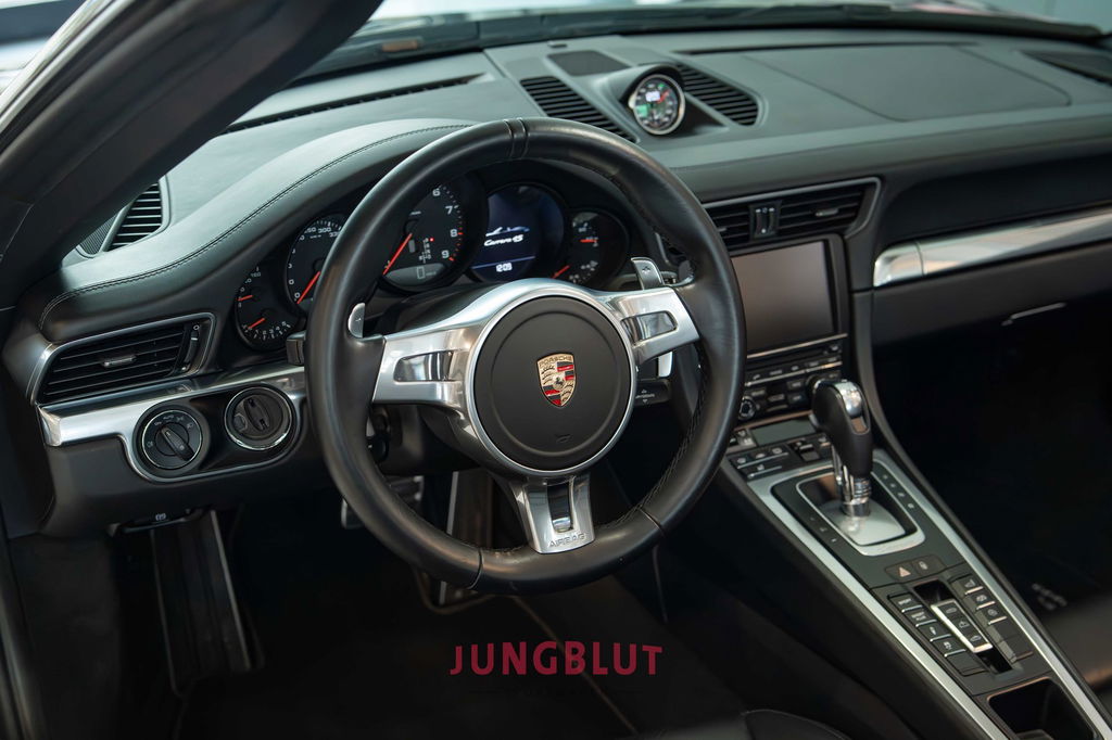 Porsche 991 Carrera 4S