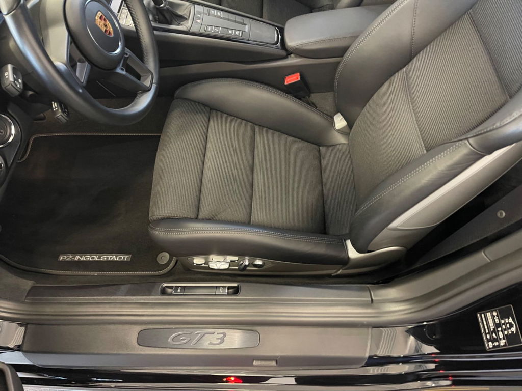 Porsche 991 GT3 Touring