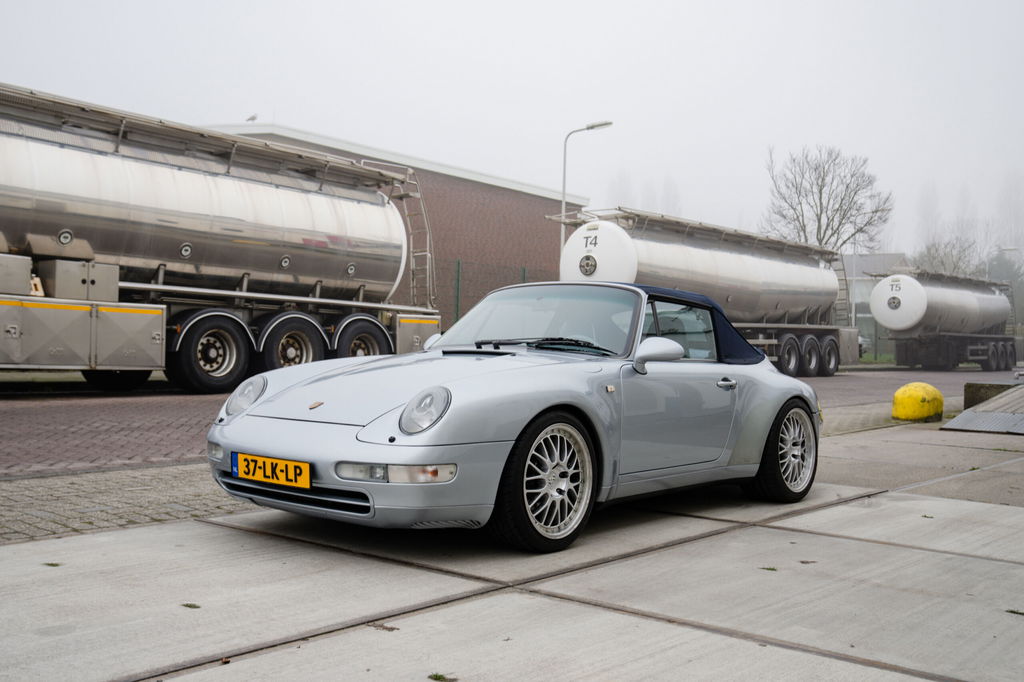 Porsche 993 Carrera