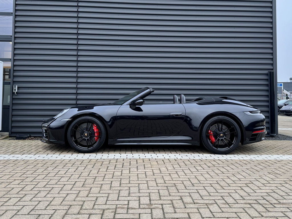 Porsche 992 Carrera GTS