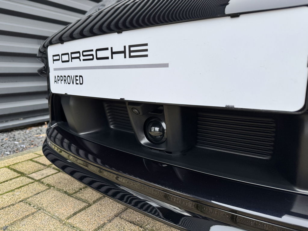 Porsche 992 Carrera GTS