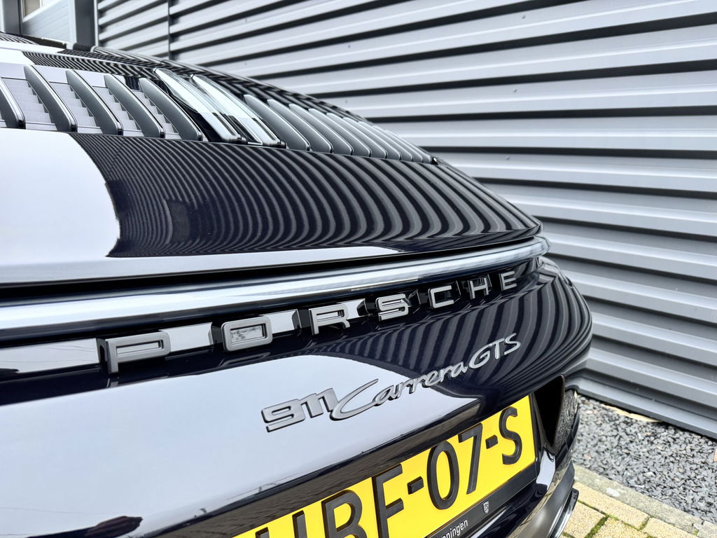 Porsche 992 Carrera GTS