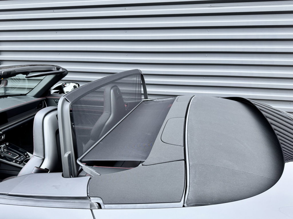 Porsche 992 Carrera GTS