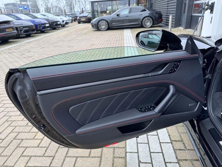 Porsche 992 Carrera GTS