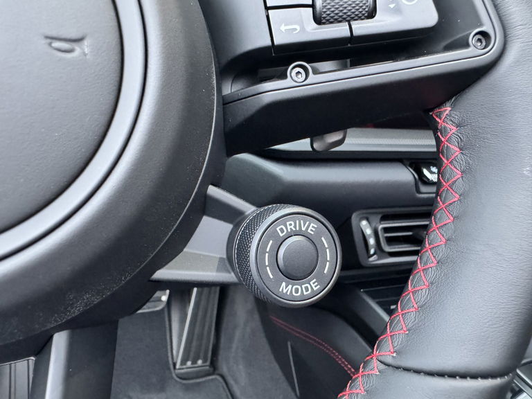 Porsche 992 Carrera GTS