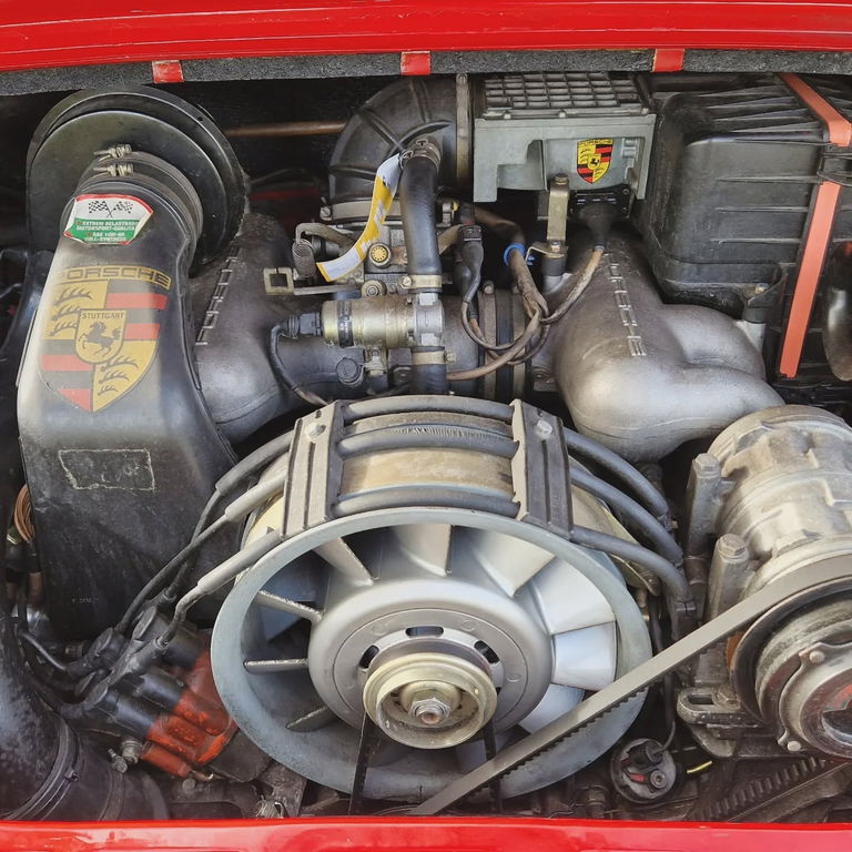 Porsche 911 Carrera 3.2