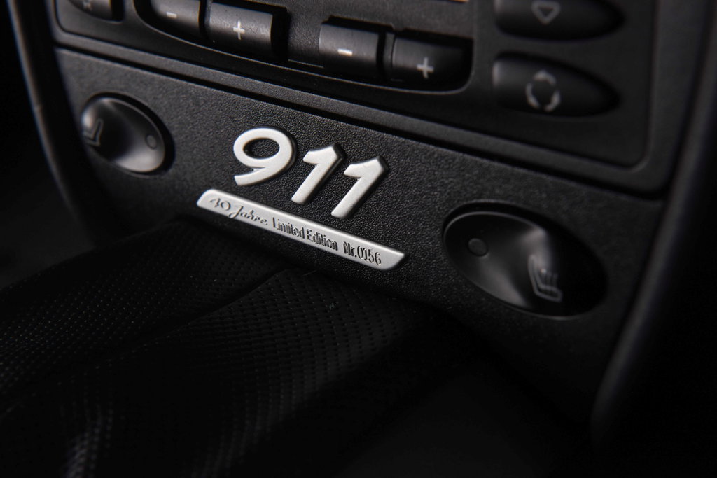 Porsche 996.2 Carrera “40 Jahre 911”