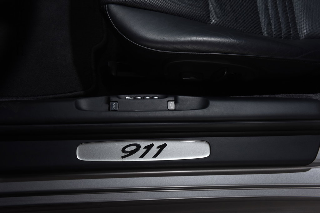Porsche 996.2 Carrera “40 Jahre 911”