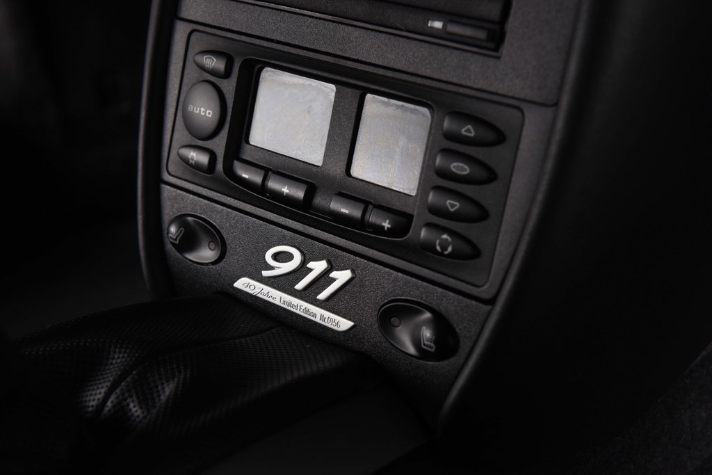 Porsche 996.2 Carrera “40 Jahre 911”