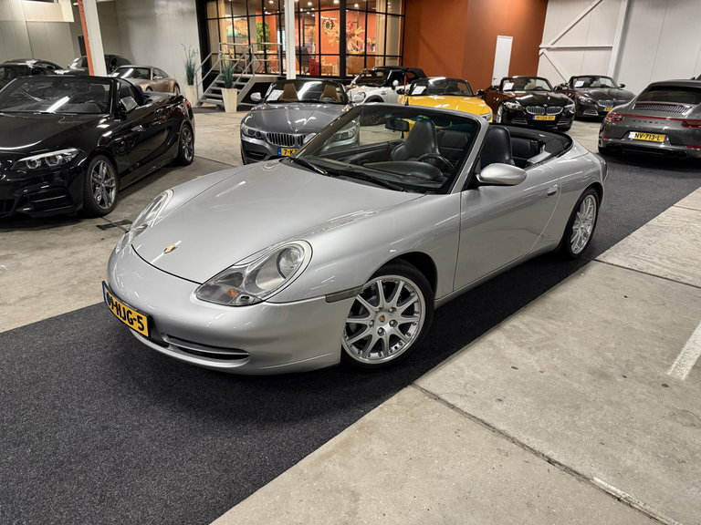 Porsche 996 Carrera